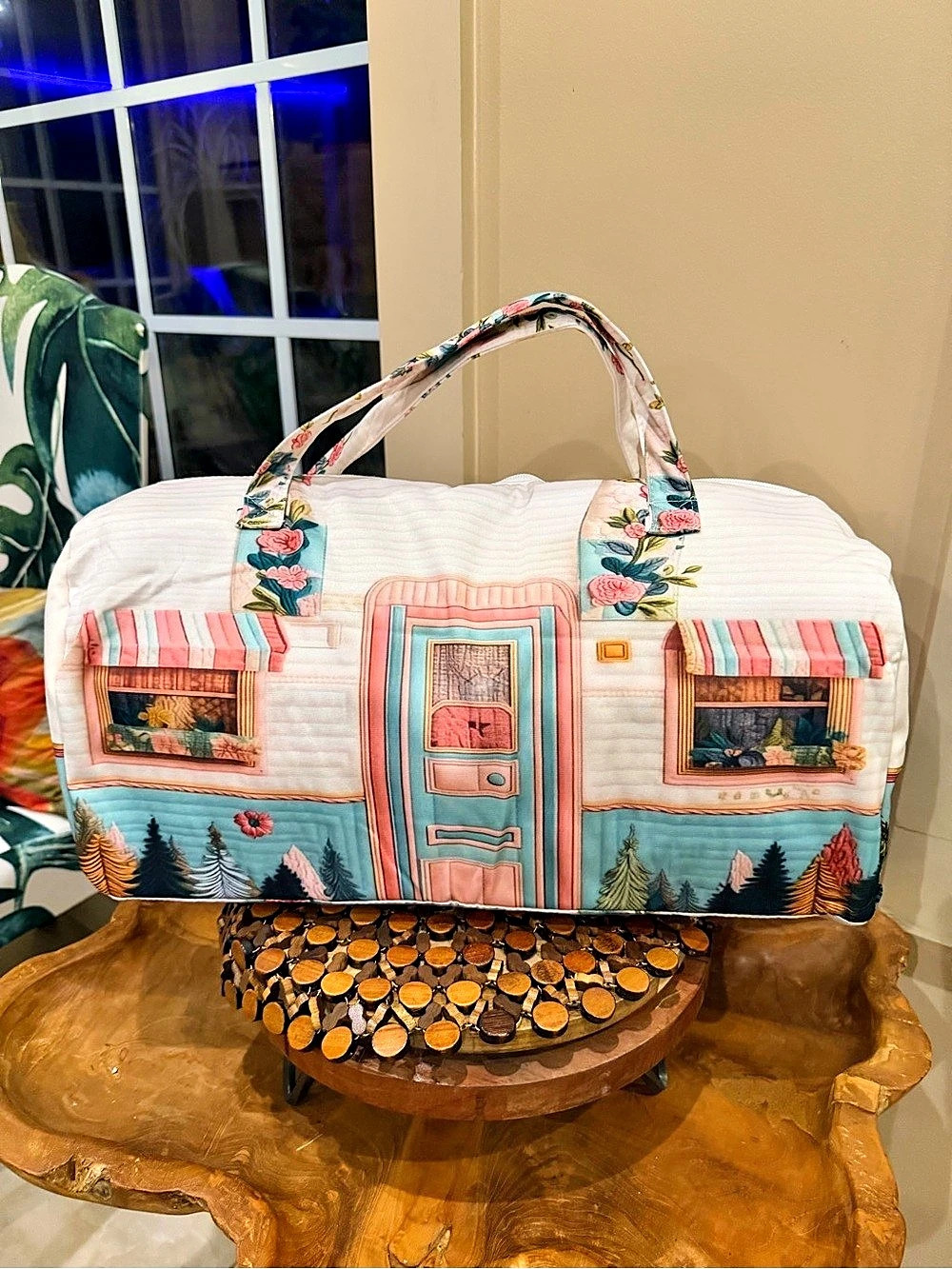 New Travel Overnight Tote Duffel Bag Outdoor Cabin Winnebago Camping Theme